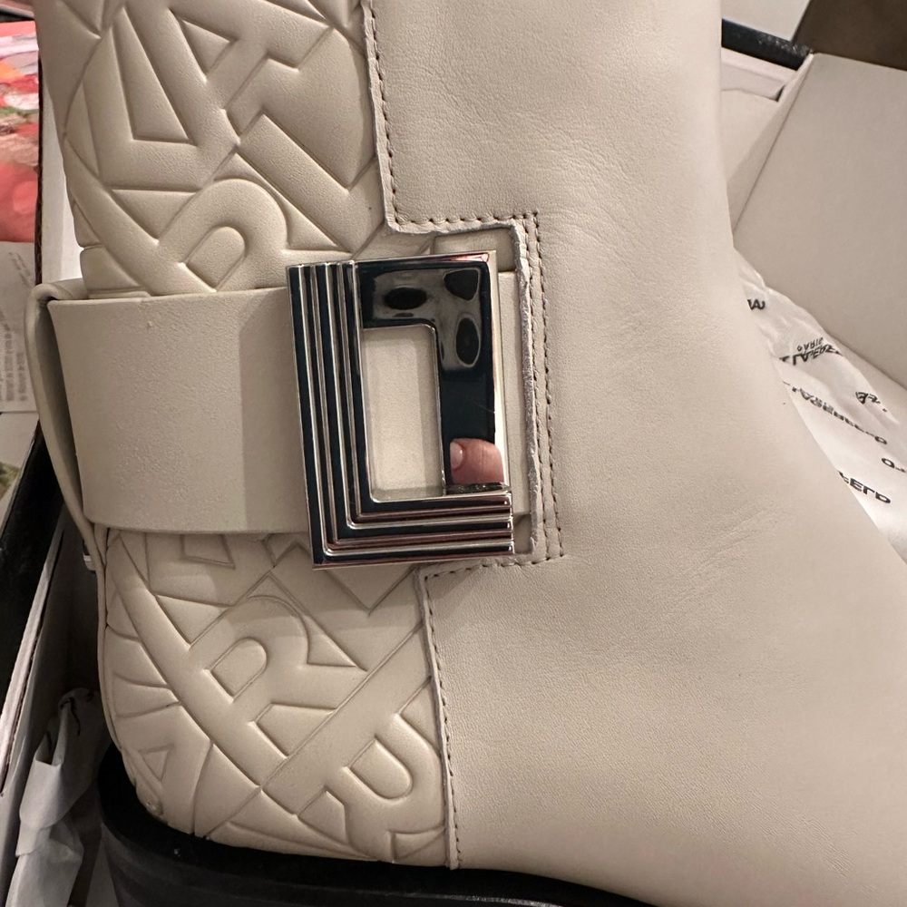 White Boots NIB ankle Karl Lagerfeld - Picture 2 of 9